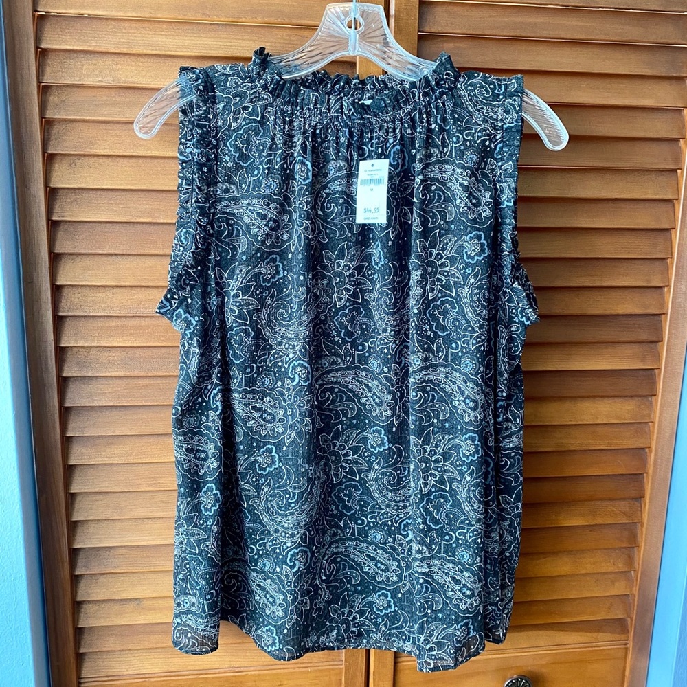 Gap semi-sheer swing top - M - NWT